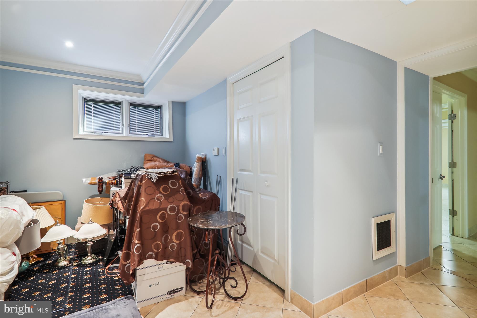 LAYTONSVILLE - Residential