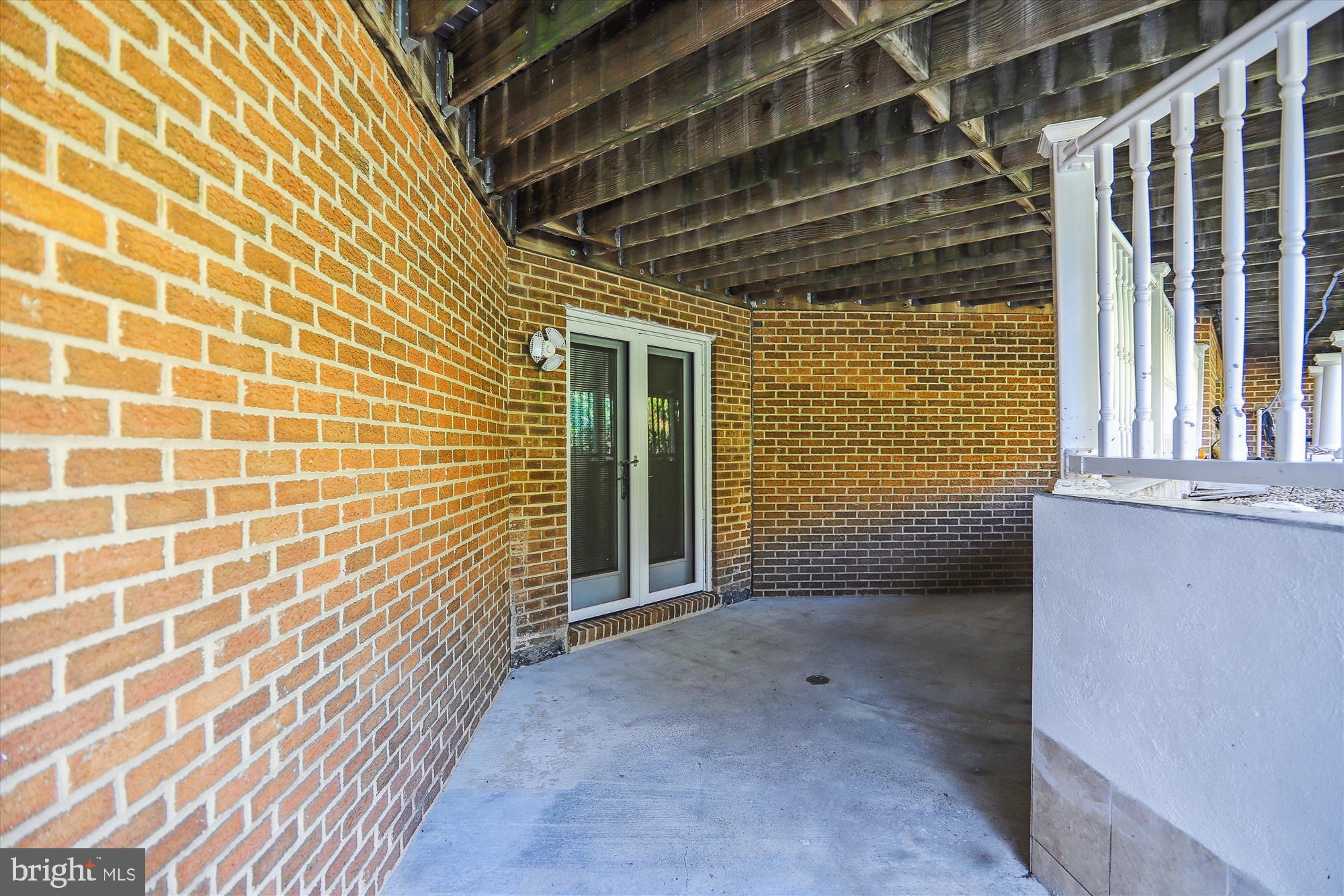 LAYTONSVILLE - Residential