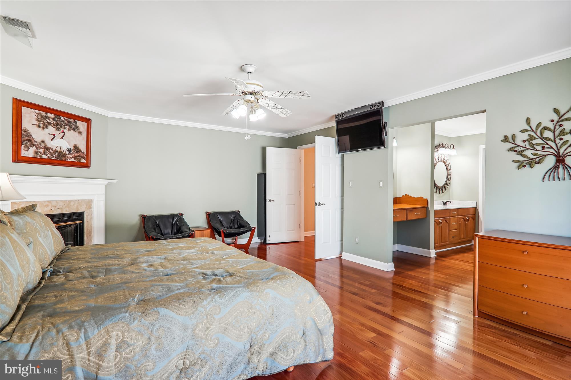 LAYTONSVILLE - Residential