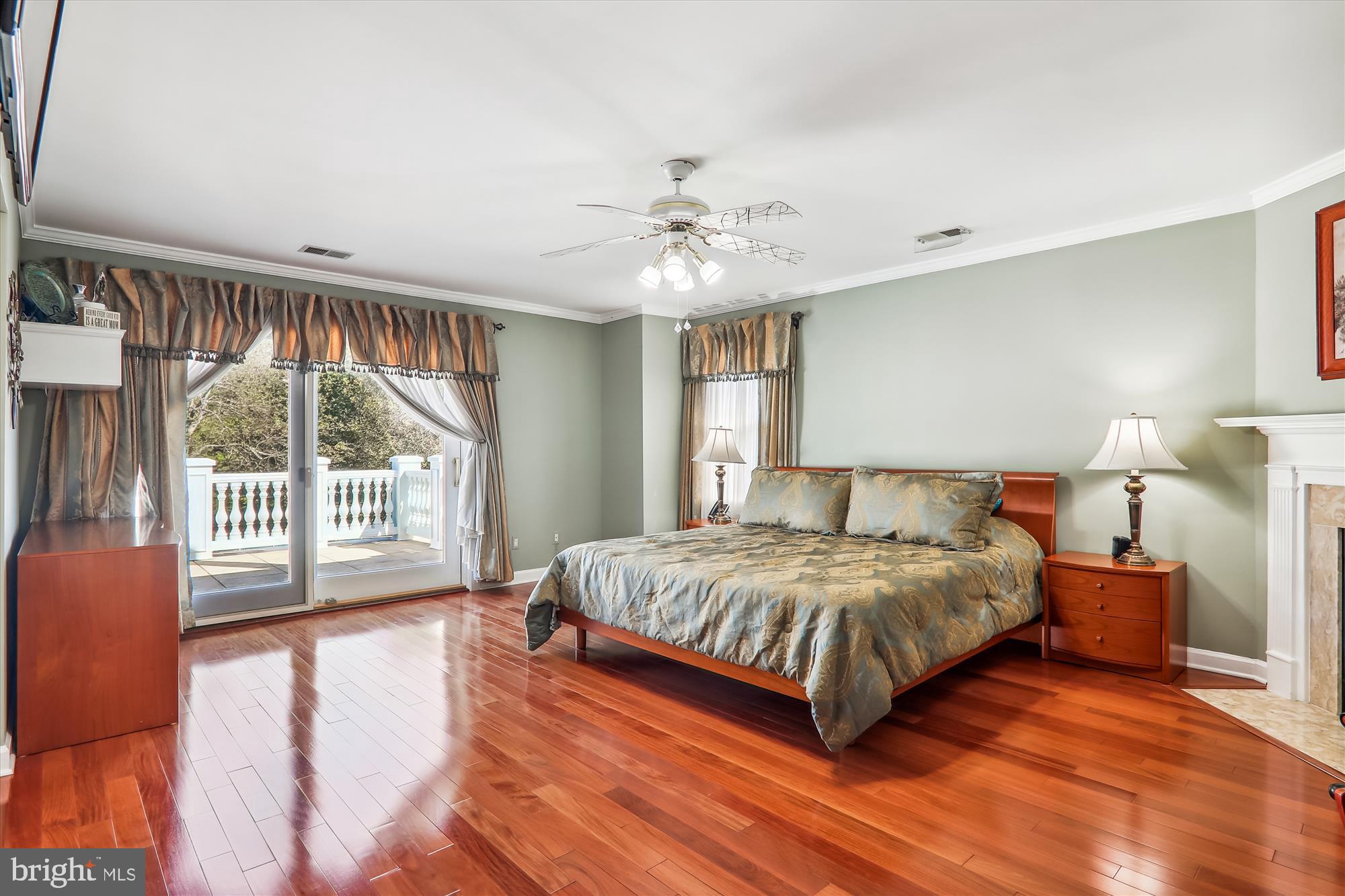 LAYTONSVILLE - Residential