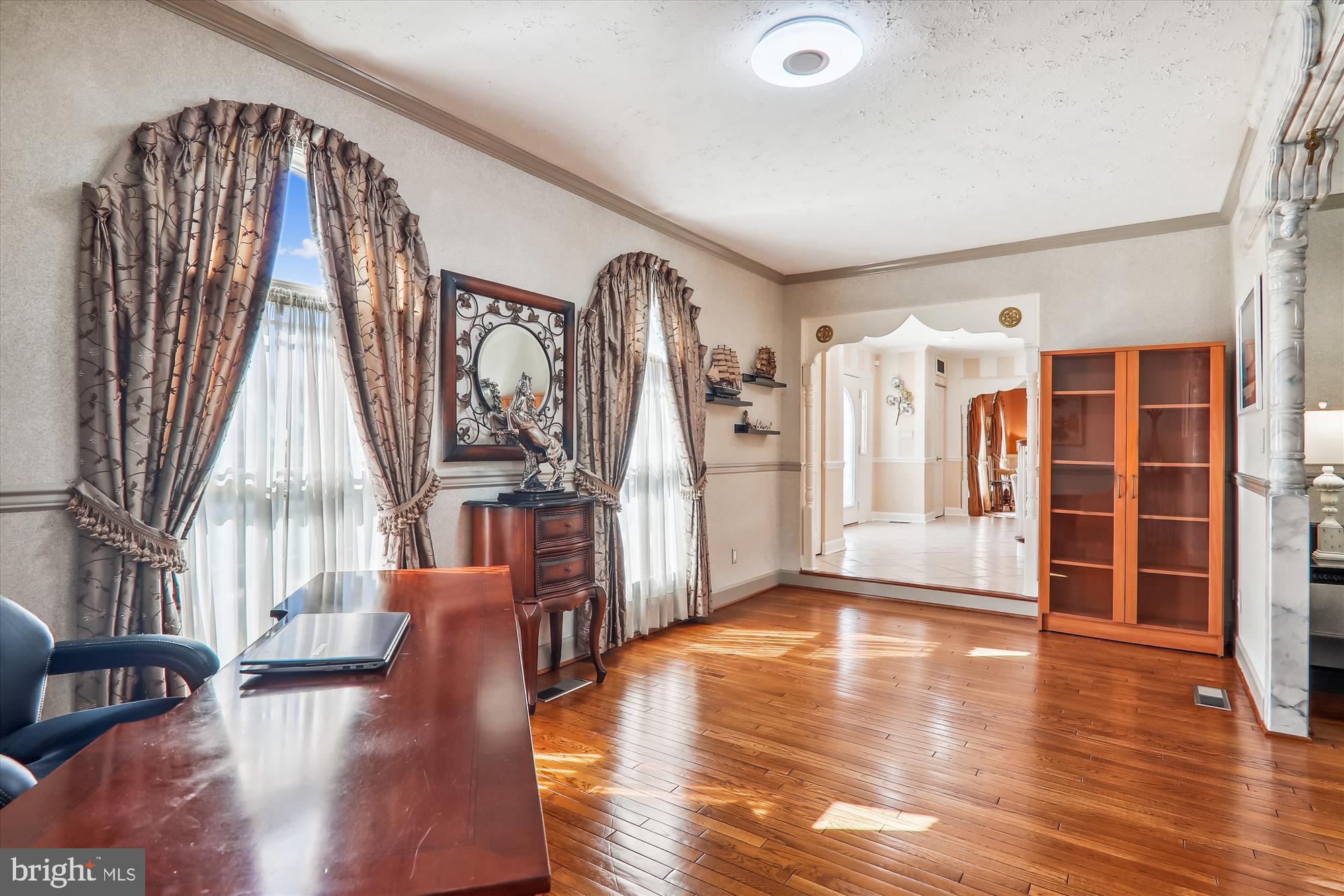 LAYTONSVILLE - Residential