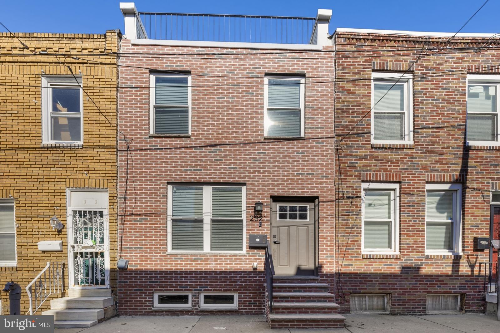 POINT BREEZE - Residential Lease