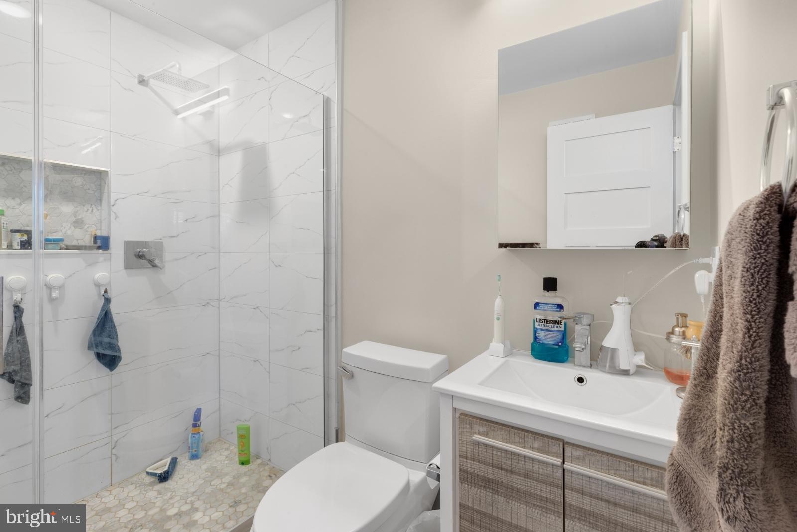 POINT BREEZE - Residential Lease