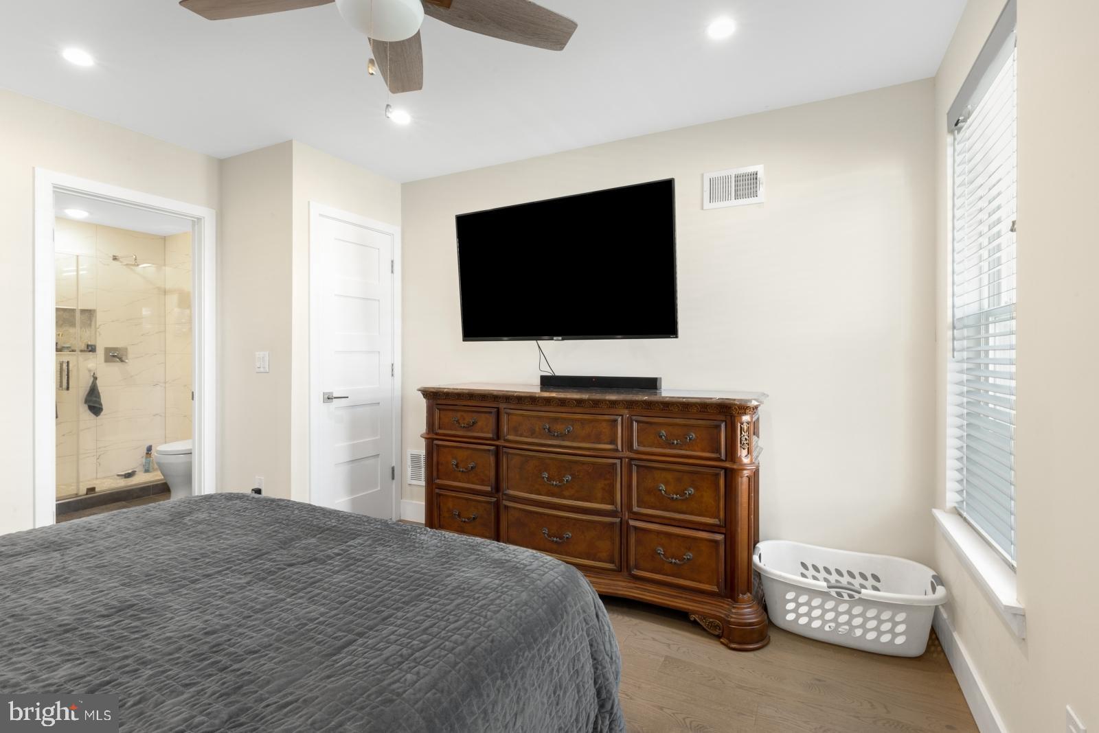 POINT BREEZE - Residential Lease