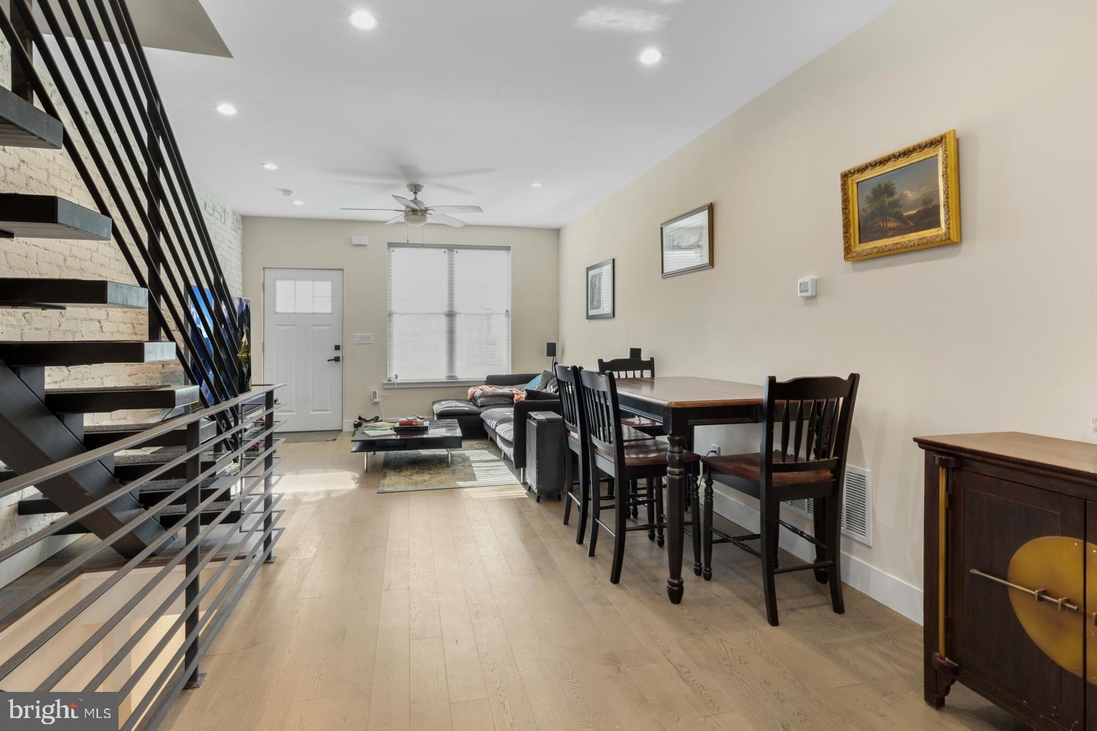 POINT BREEZE - Residential Lease