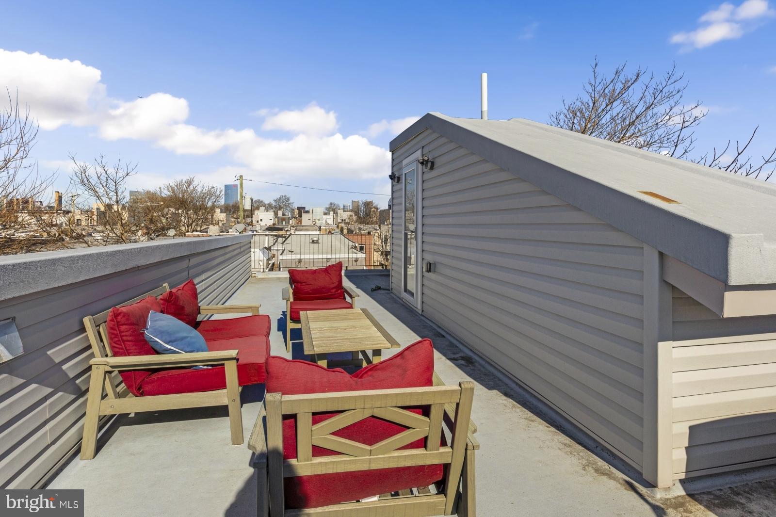 POINT BREEZE - Residential Lease