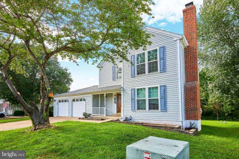 Homes For Sale - 806 Rust Drive<br/> LEESBURG, VA 20176