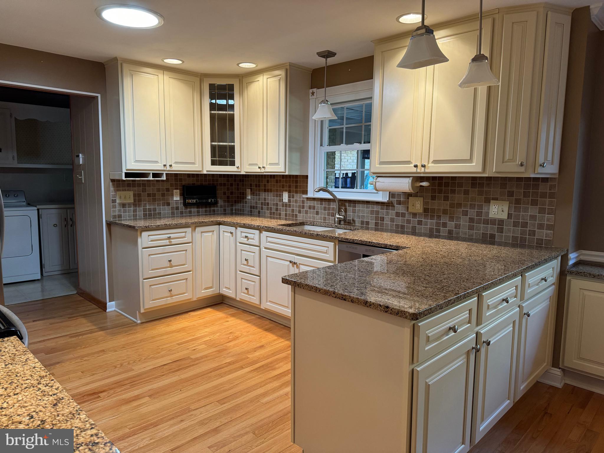 STONELEIGH - Residential