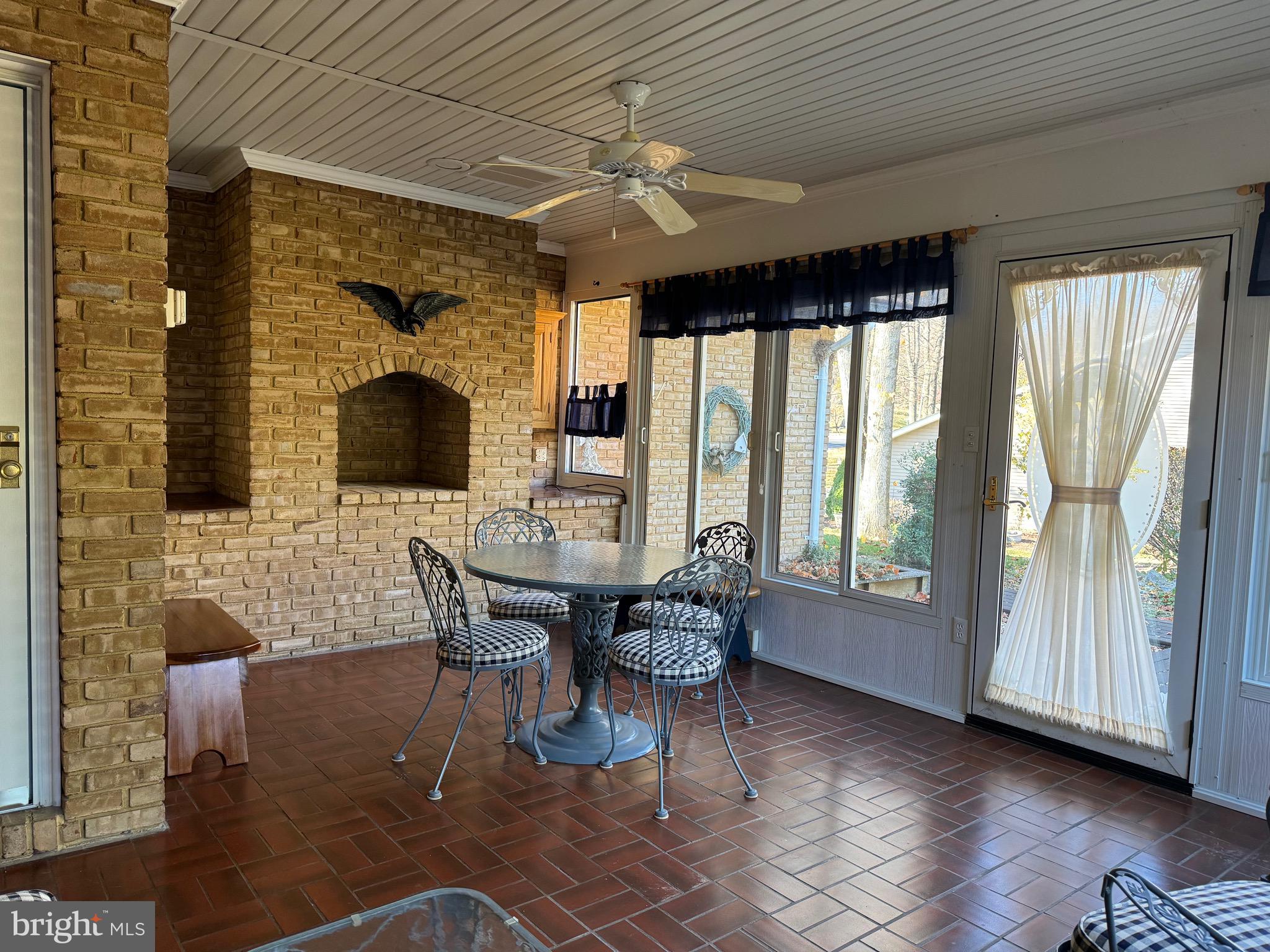 STONELEIGH - Residential