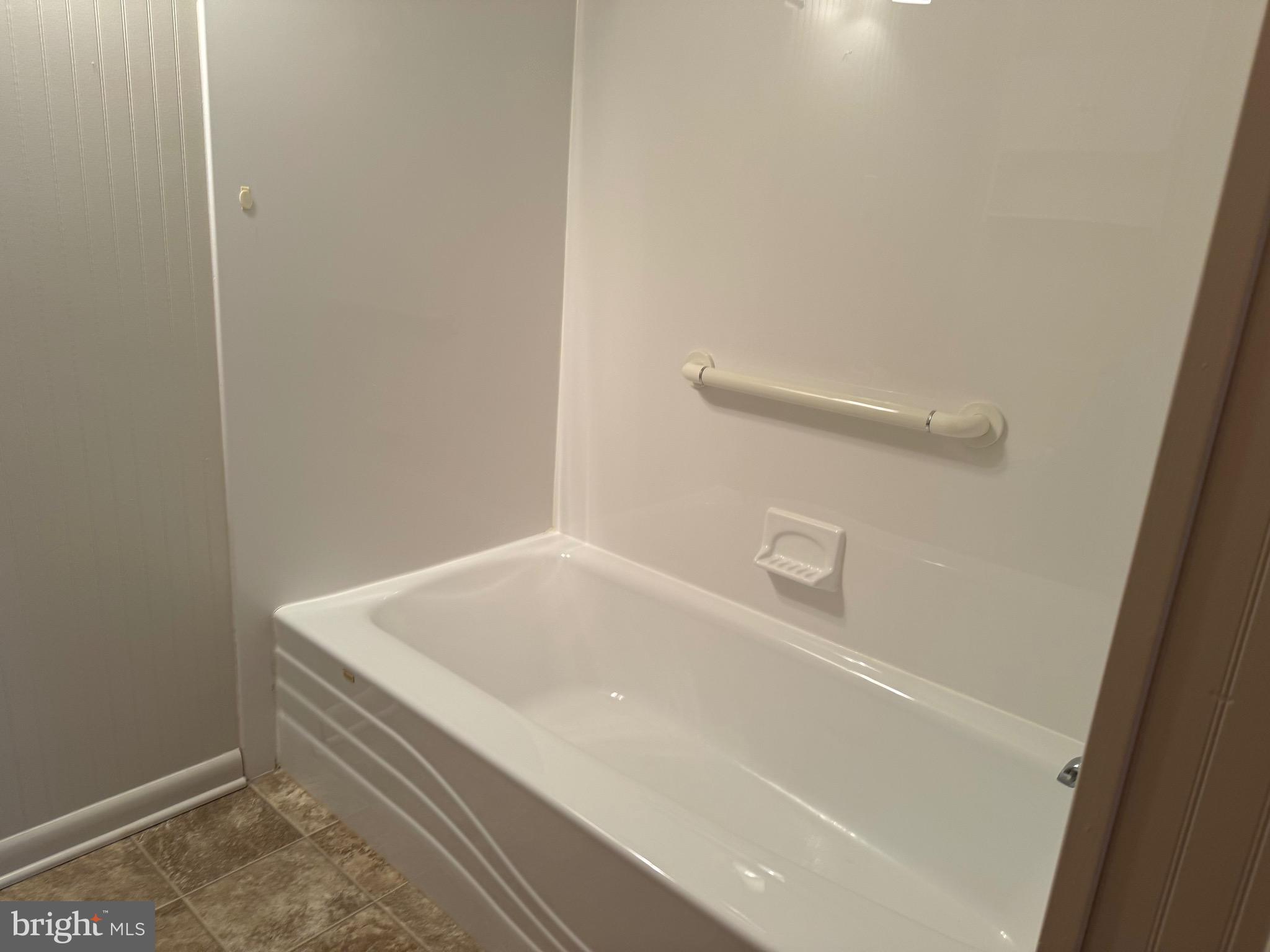 STONELEIGH - Residential