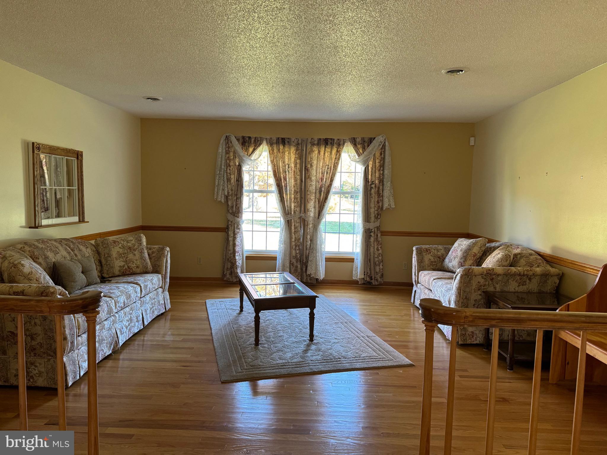 STONELEIGH - Residential