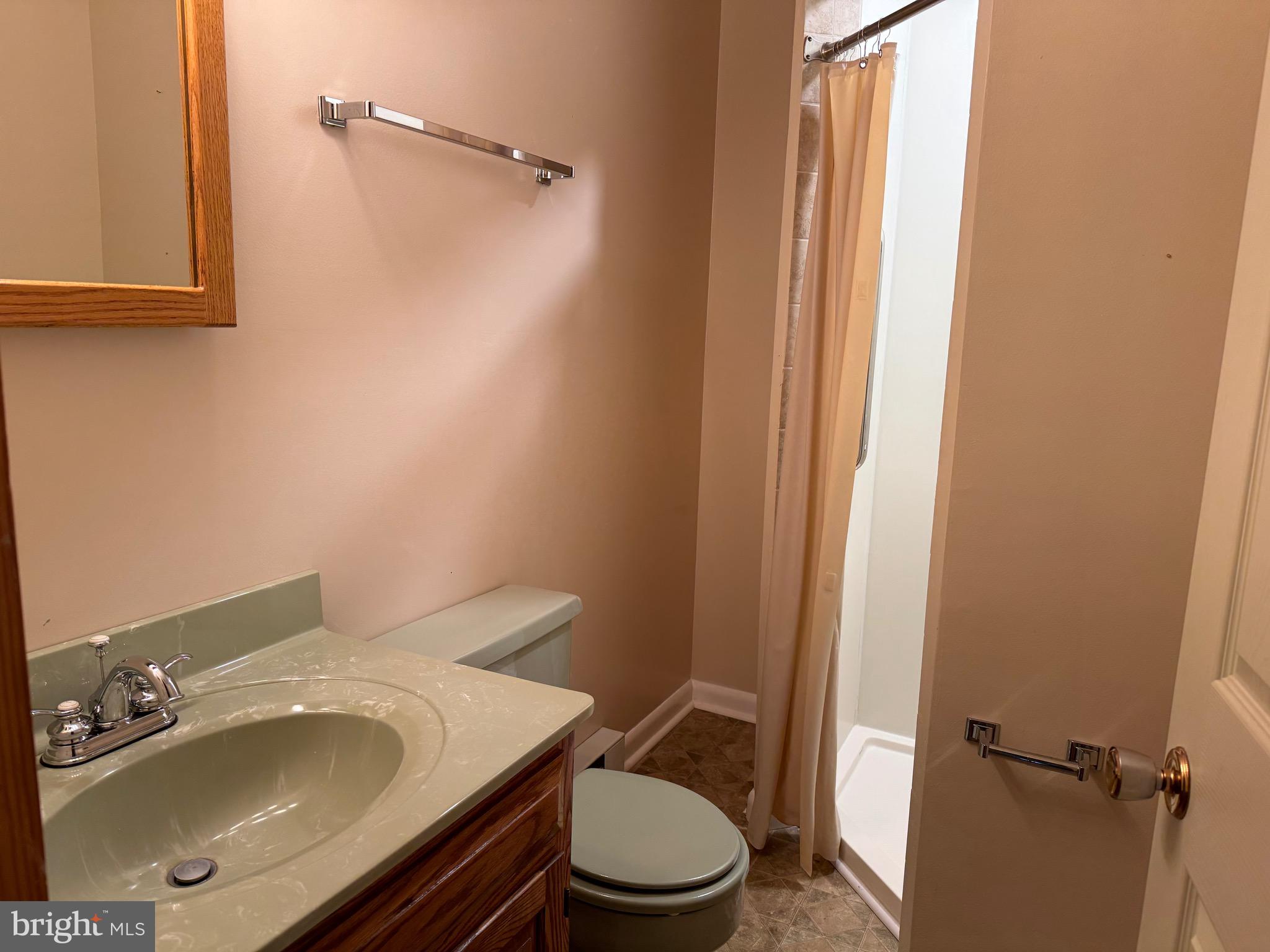 STONELEIGH - Residential