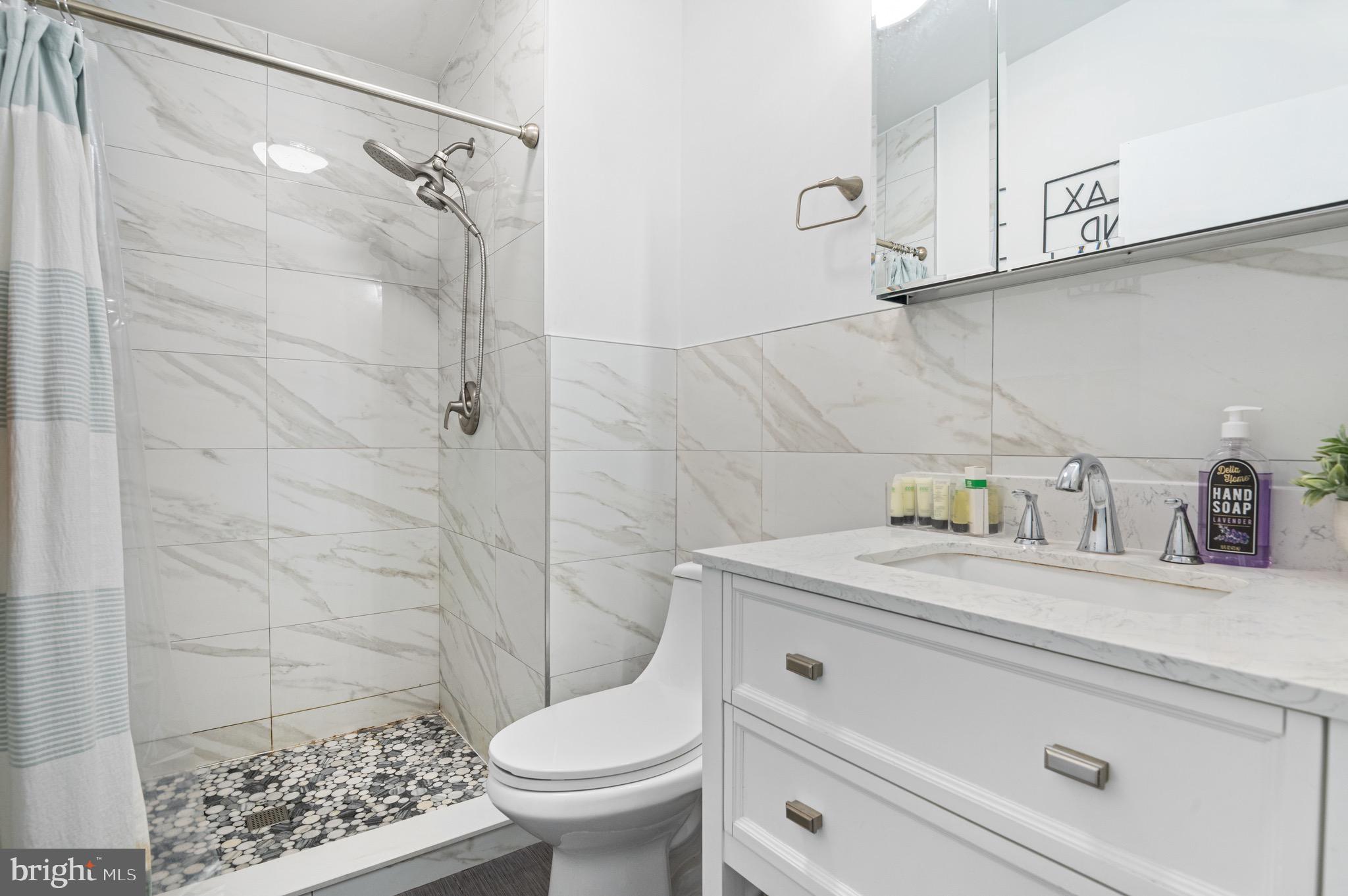 STROUDSBURG - Residential