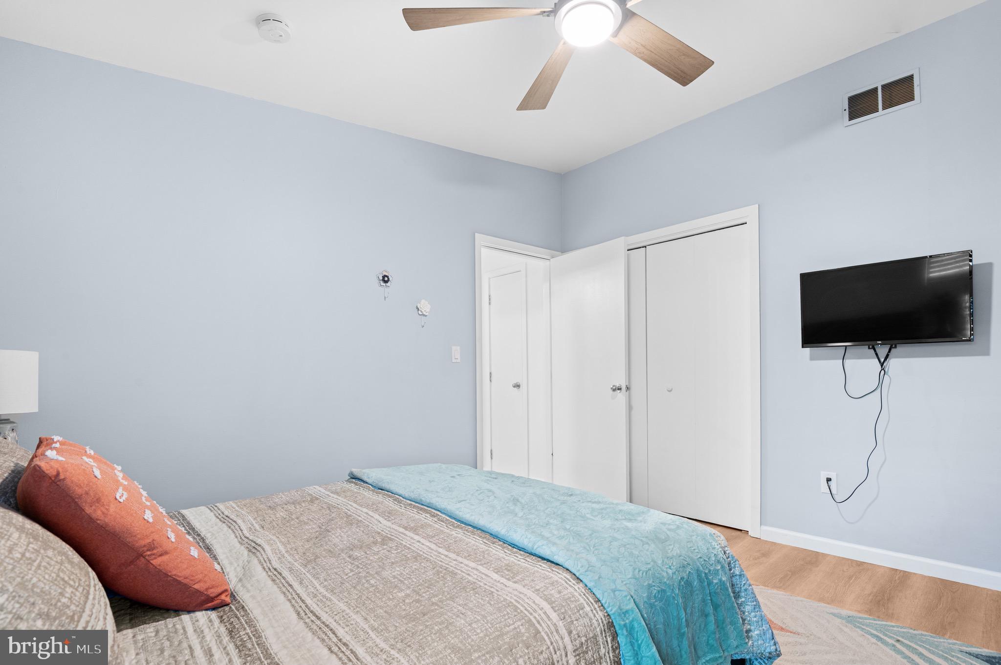 STROUDSBURG - Residential