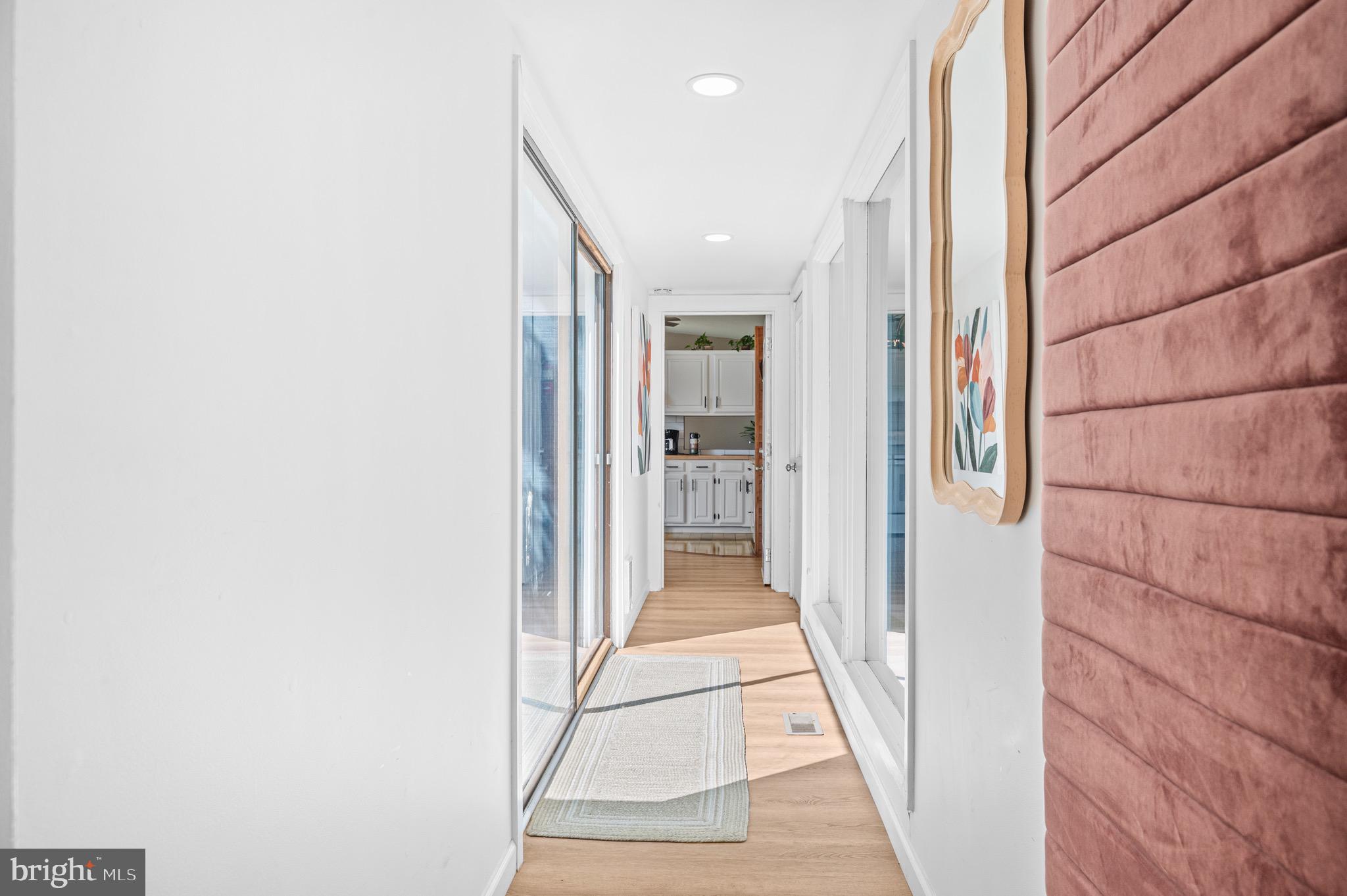 STROUDSBURG - Residential