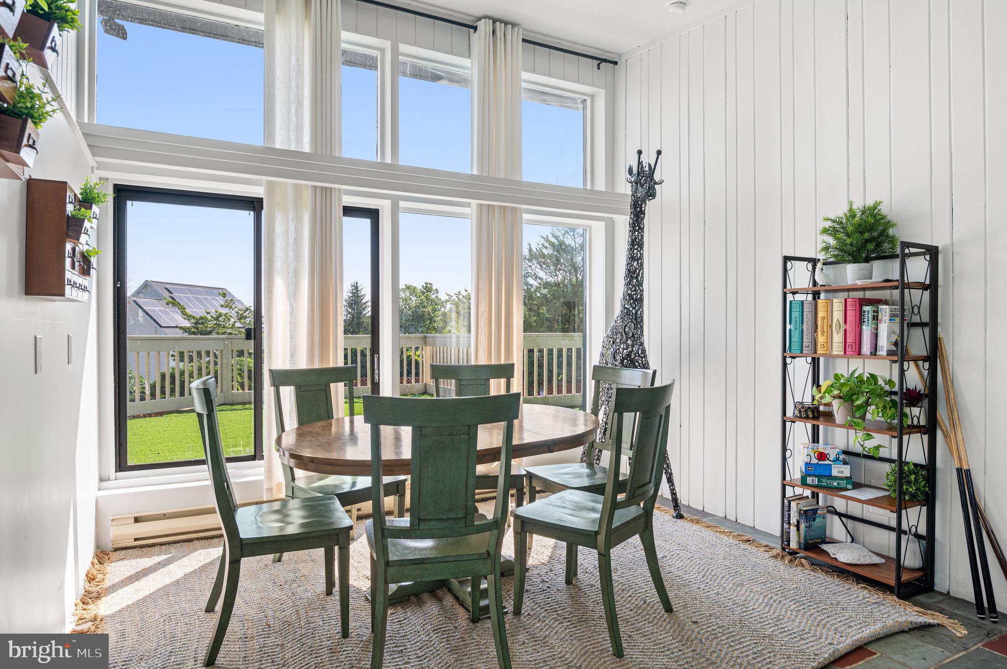 STROUDSBURG - Residential