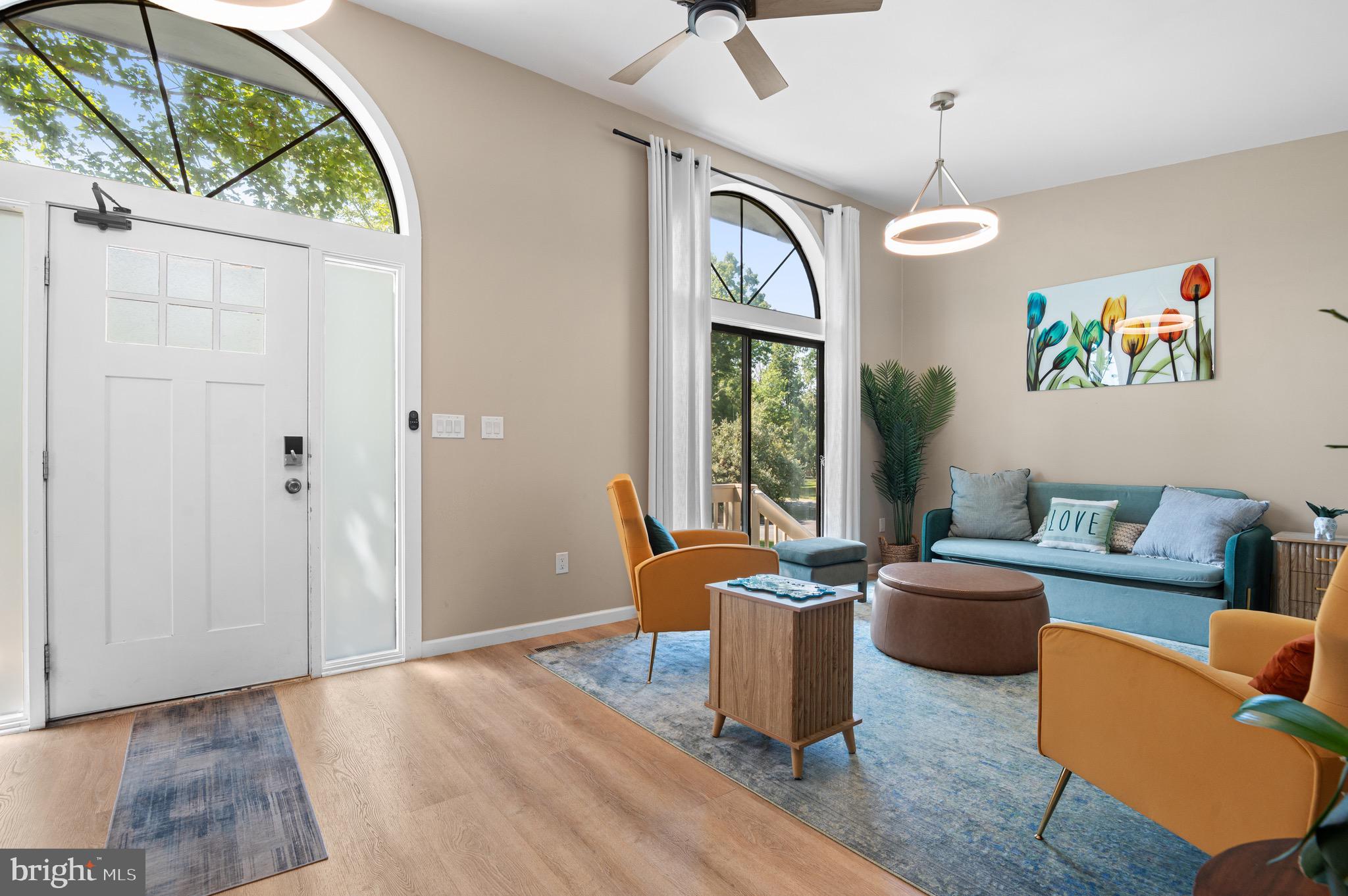 STROUDSBURG - Residential