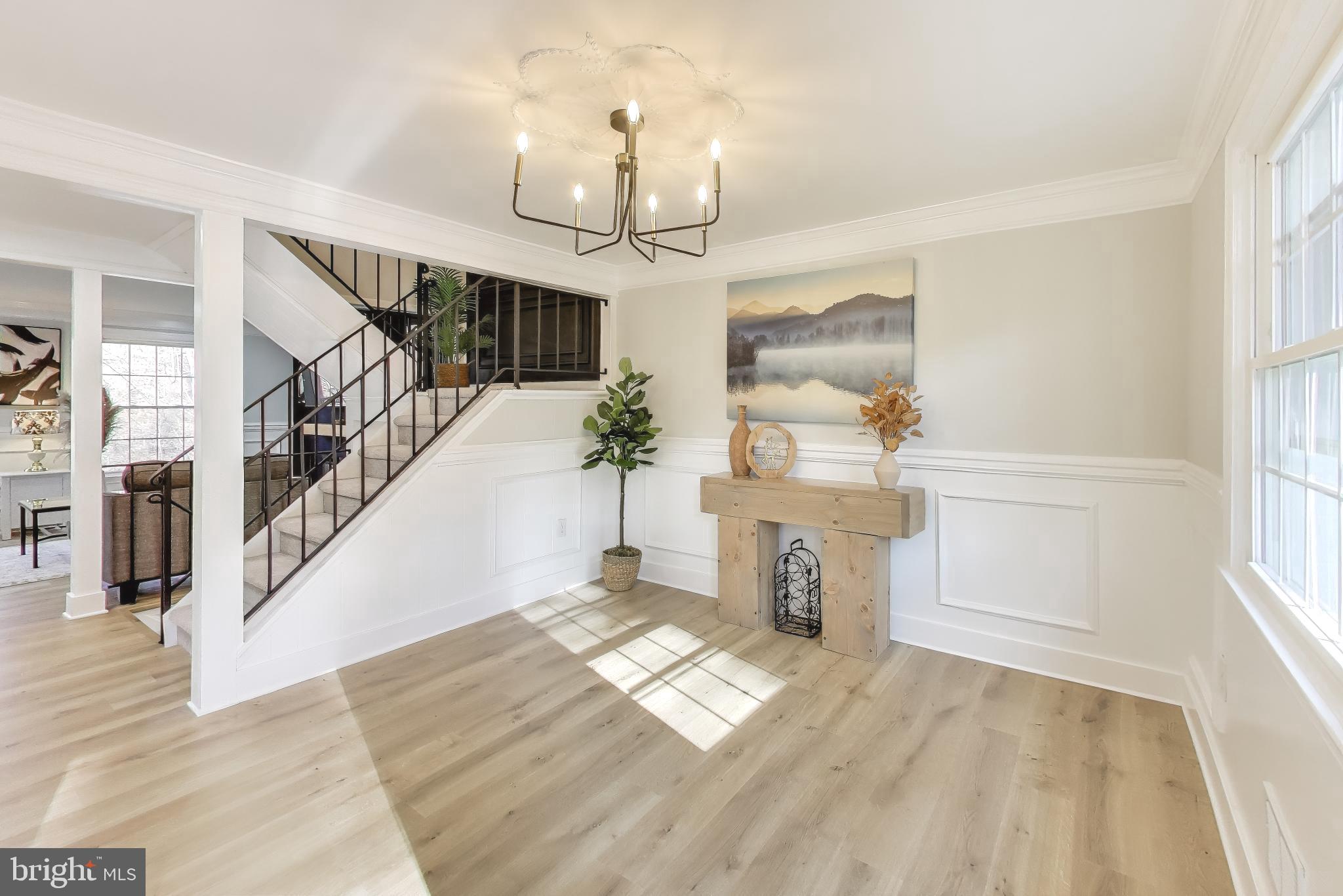 PINEWOOD HILL - Residential