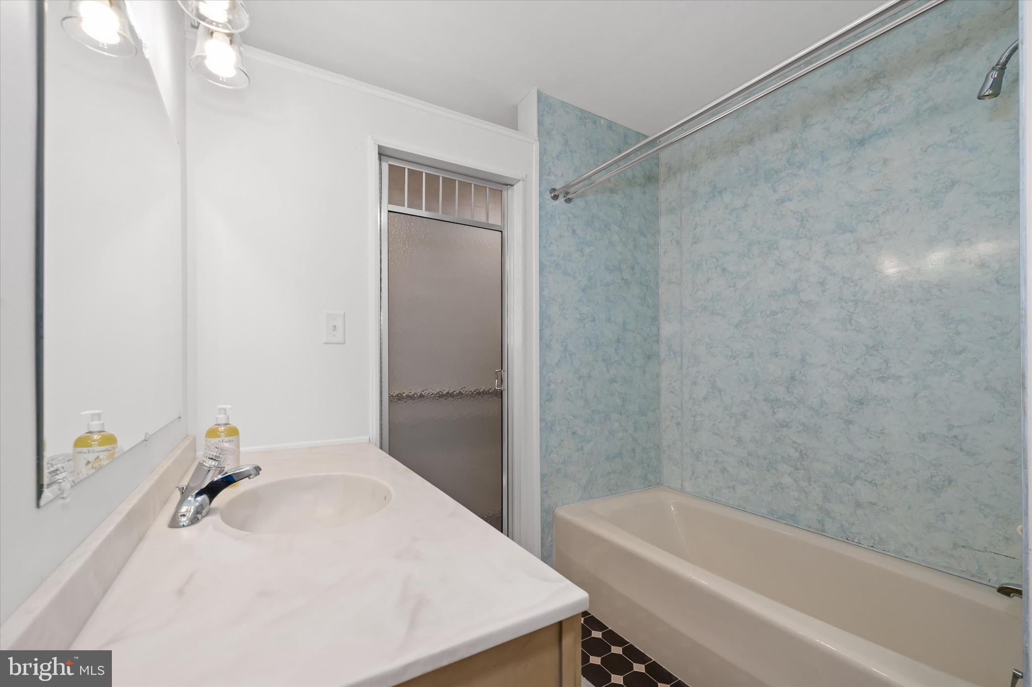 RED CLAY VALLEY - Residential