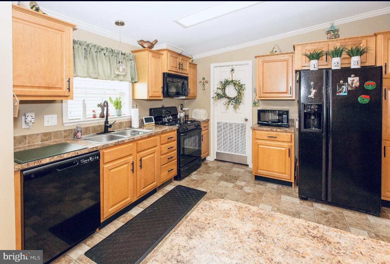 DOUGLASS VILLAGE - Residential