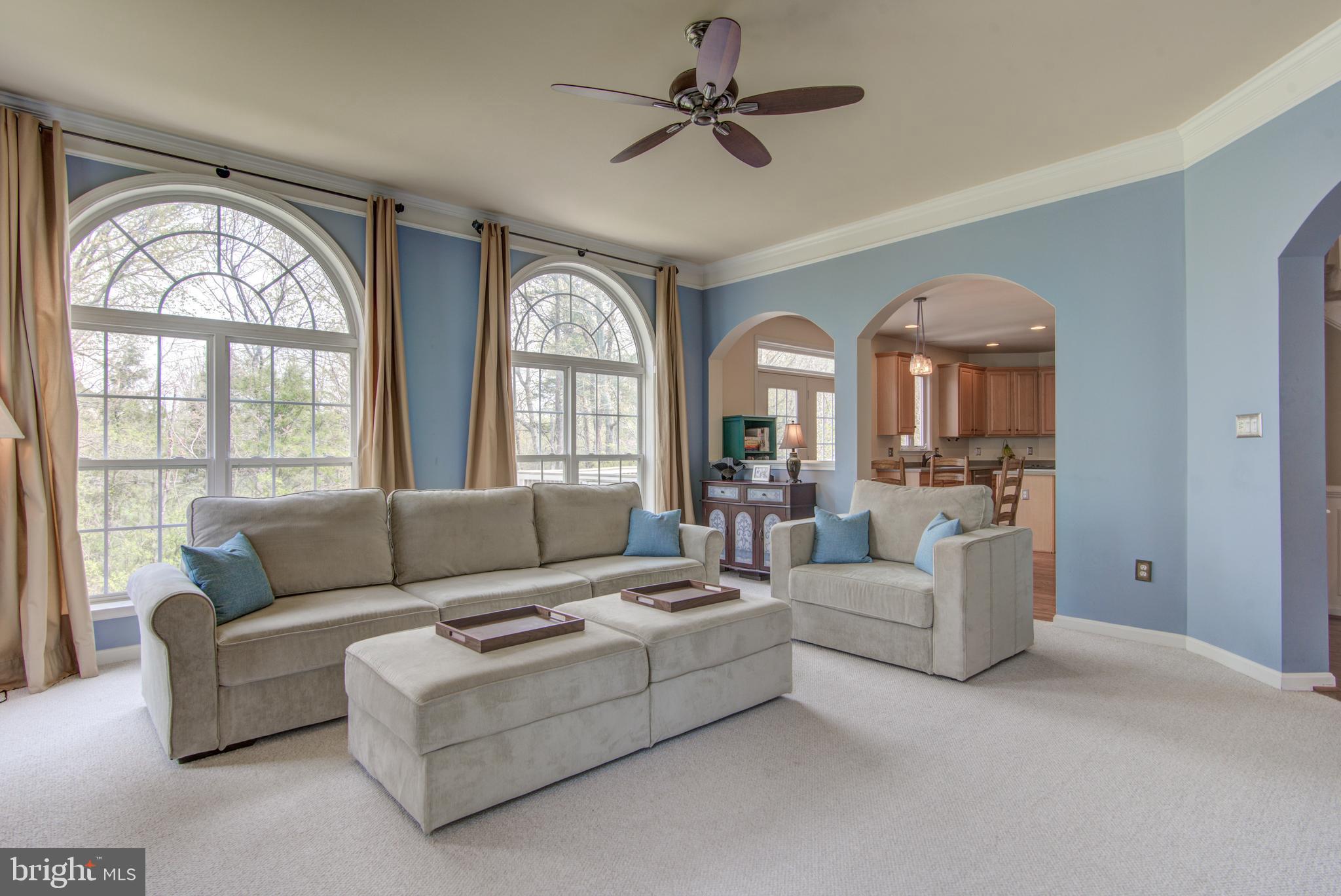 SIGNATURE AT BROADLANDS - Residential Lease