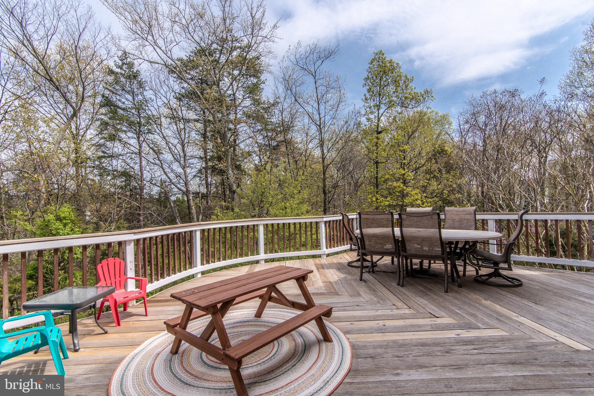 SIGNATURE AT BROADLANDS - Residential Lease