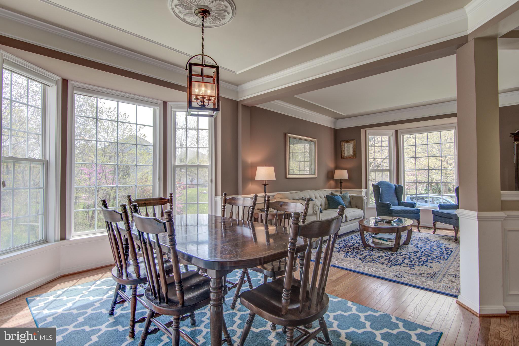 SIGNATURE AT BROADLANDS - Residential Lease