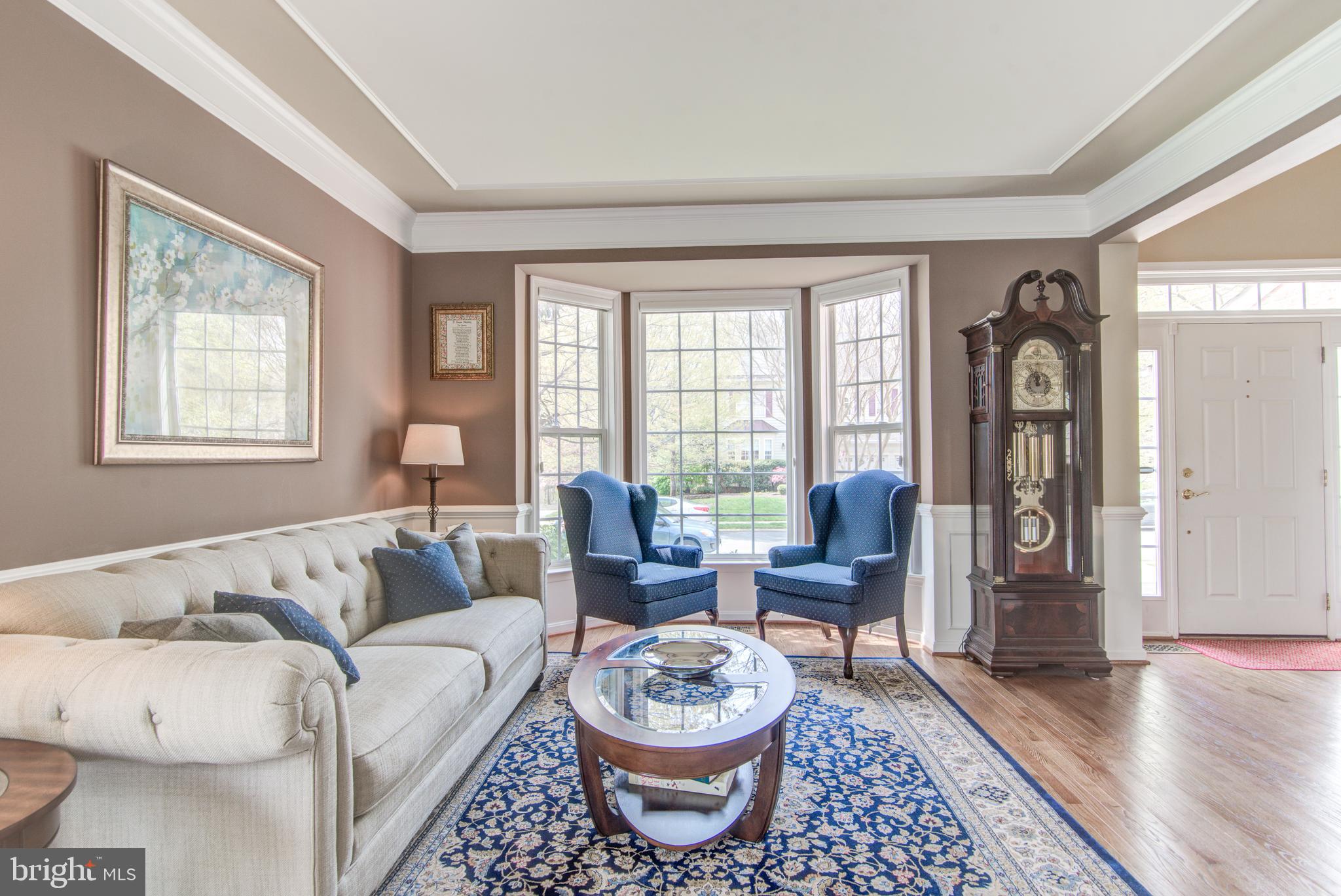 SIGNATURE AT BROADLANDS - Residential Lease