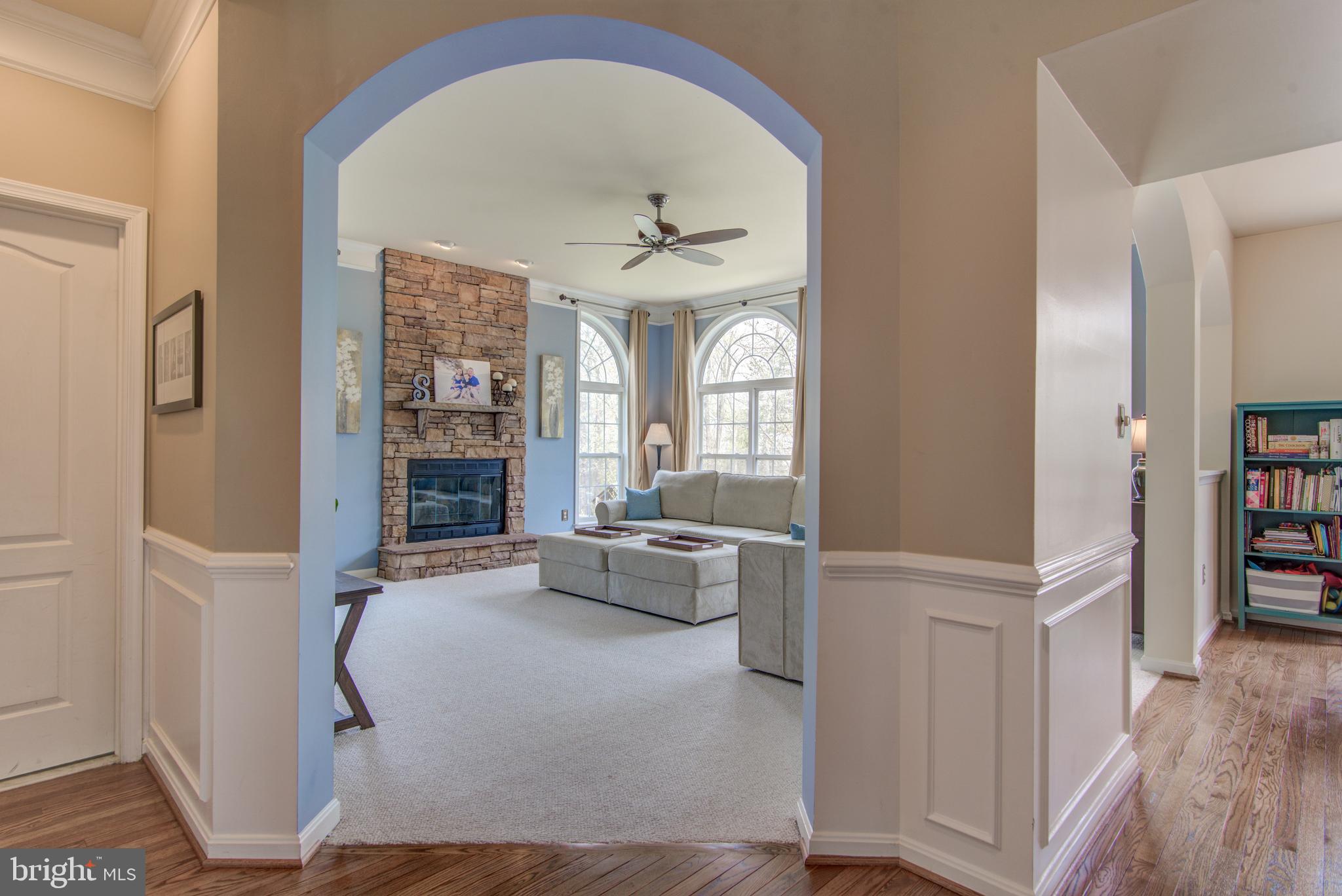 SIGNATURE AT BROADLANDS - Residential Lease