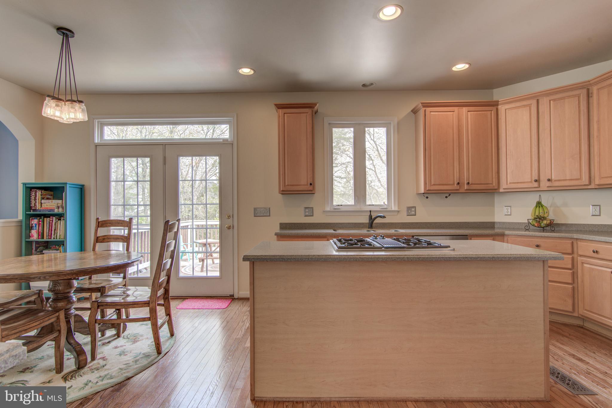 SIGNATURE AT BROADLANDS - Residential Lease