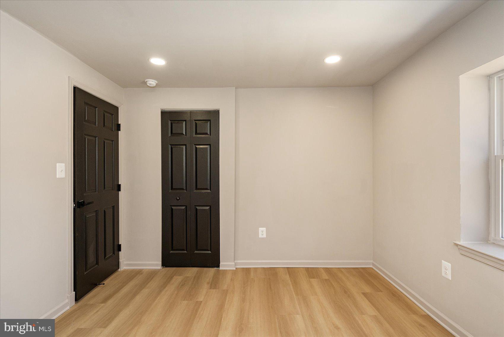 ARLINGTON - Residential