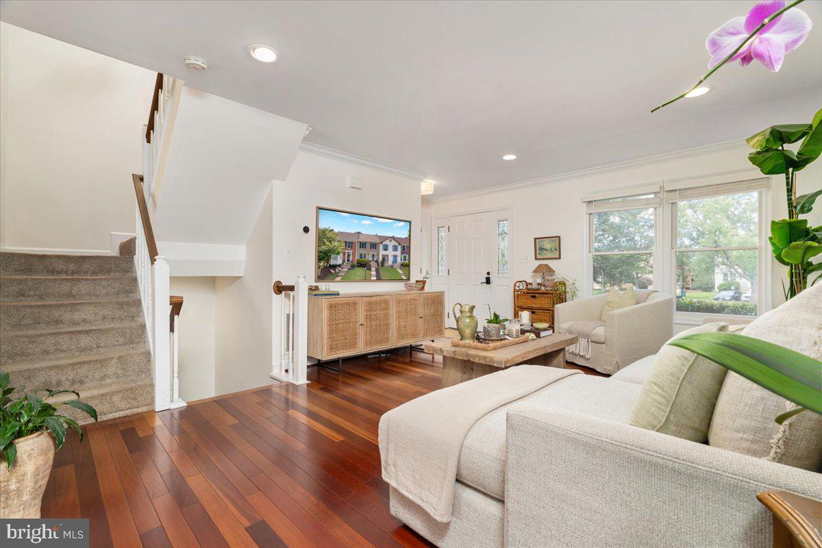 21226 HEDGEROW TERRACE