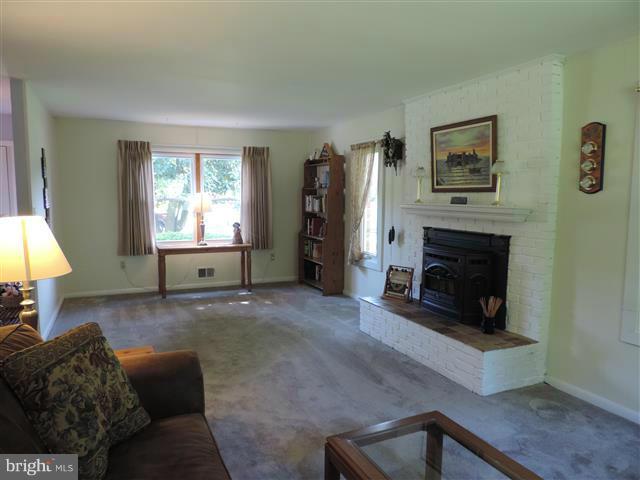 ADAMS HEIGHTS - Residential