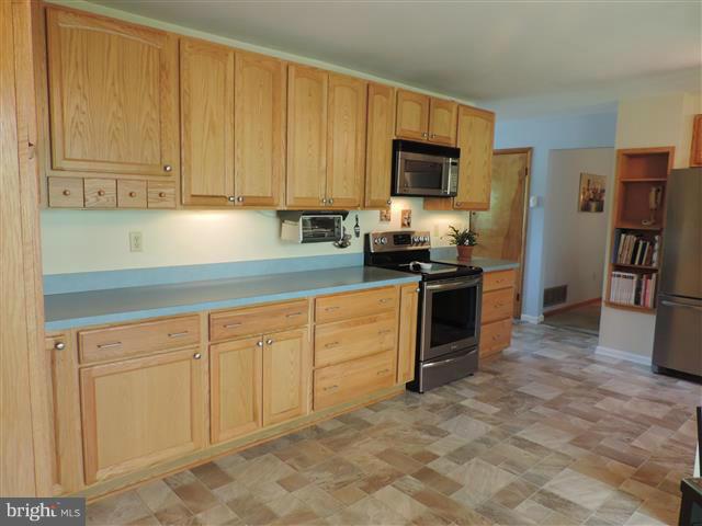 ADAMS HEIGHTS - Residential