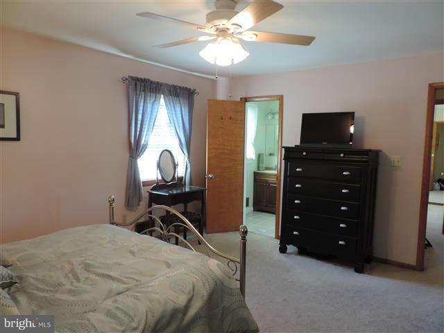 ADAMS HEIGHTS - Residential