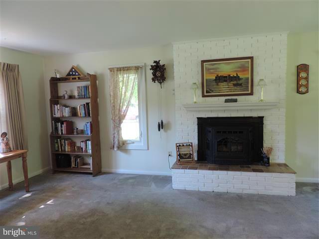 ADAMS HEIGHTS - Residential