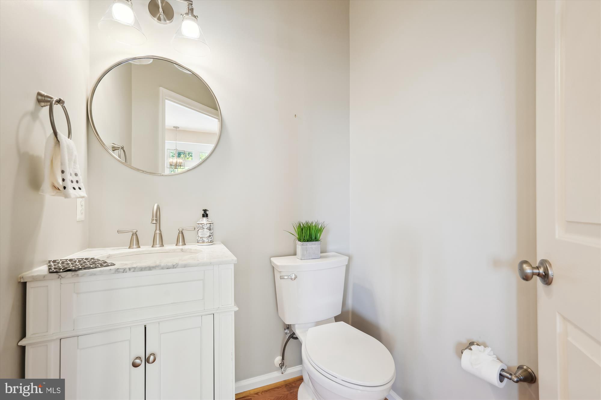 OATLAND FARM - Residential