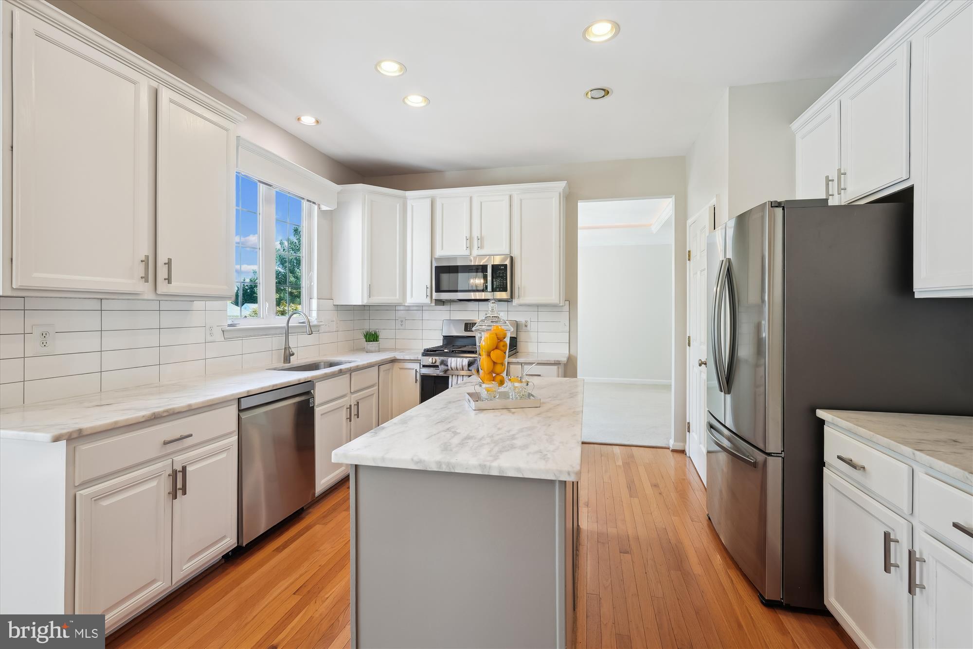 OATLAND FARM - Residential