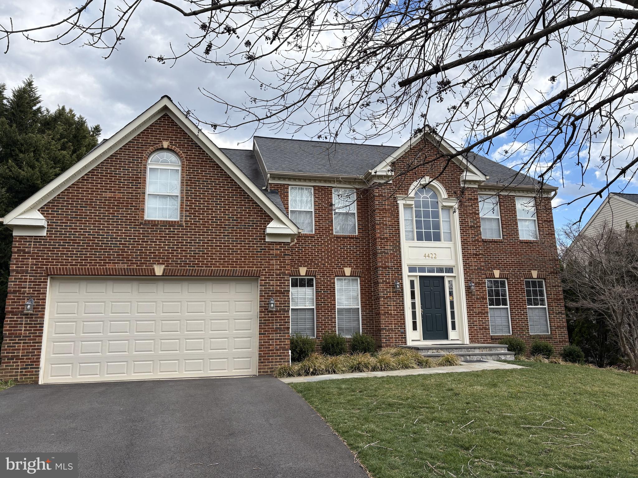 OATLAND FARM - Residential