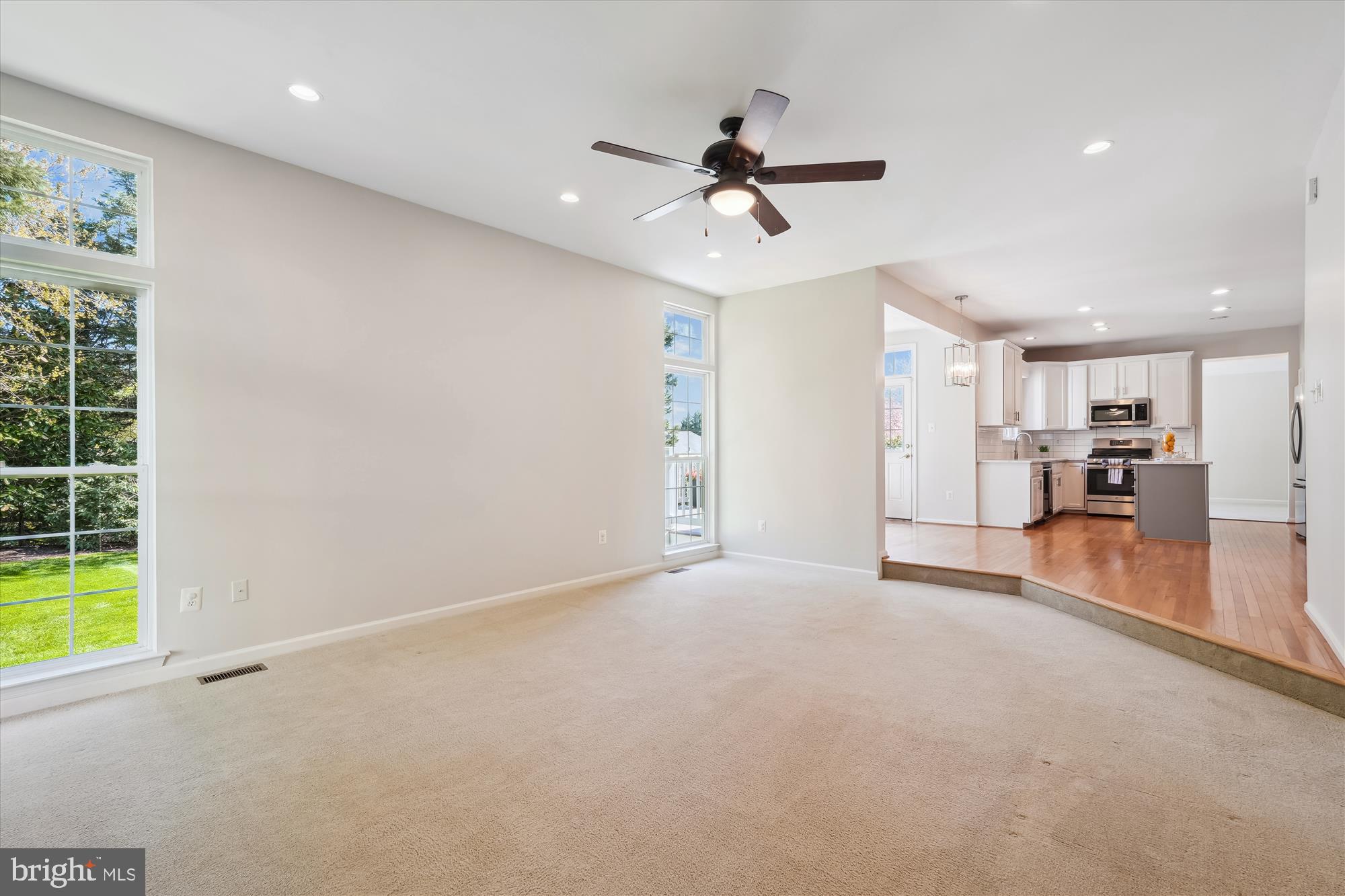 OATLAND FARM - Residential