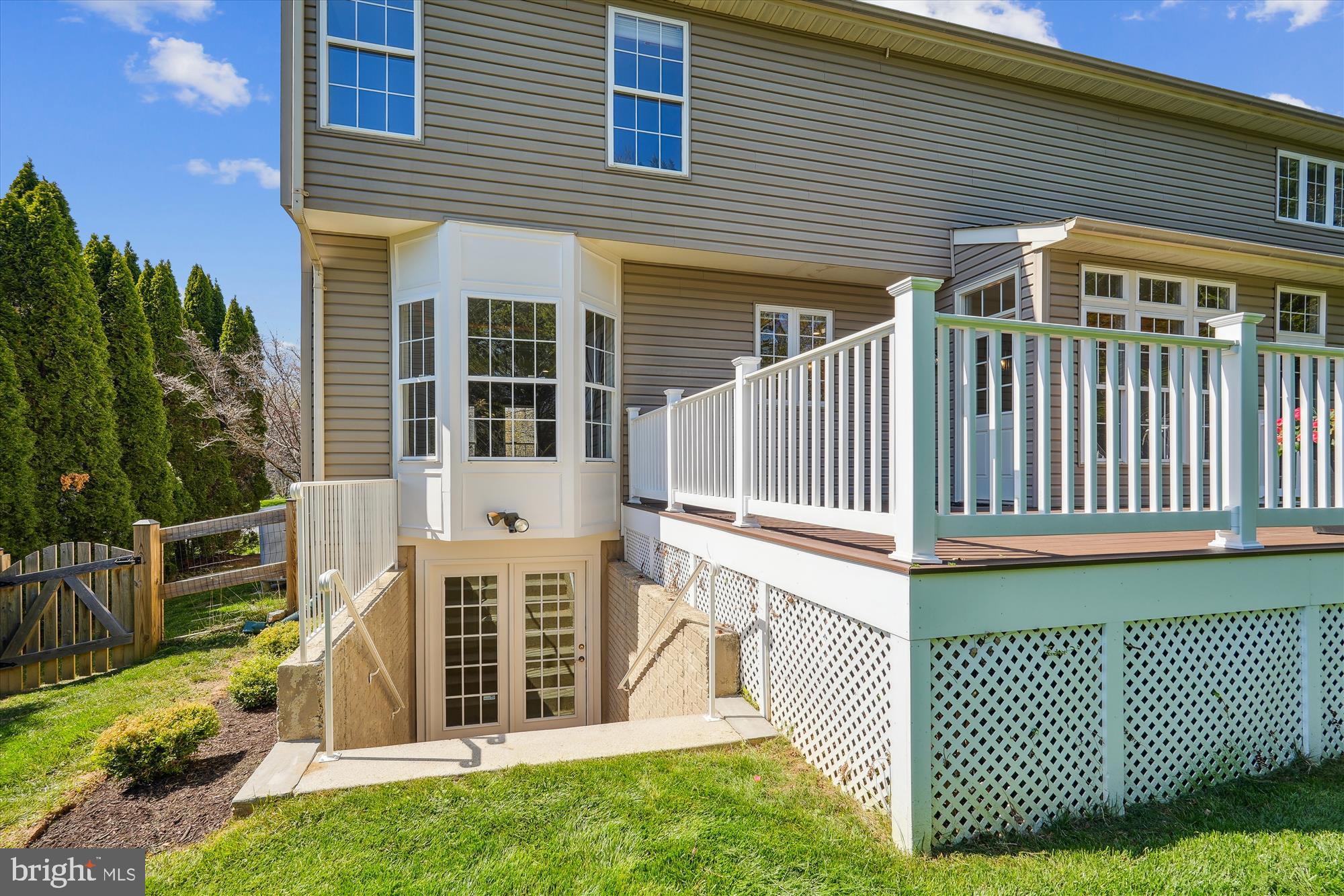 OATLAND FARM - Residential