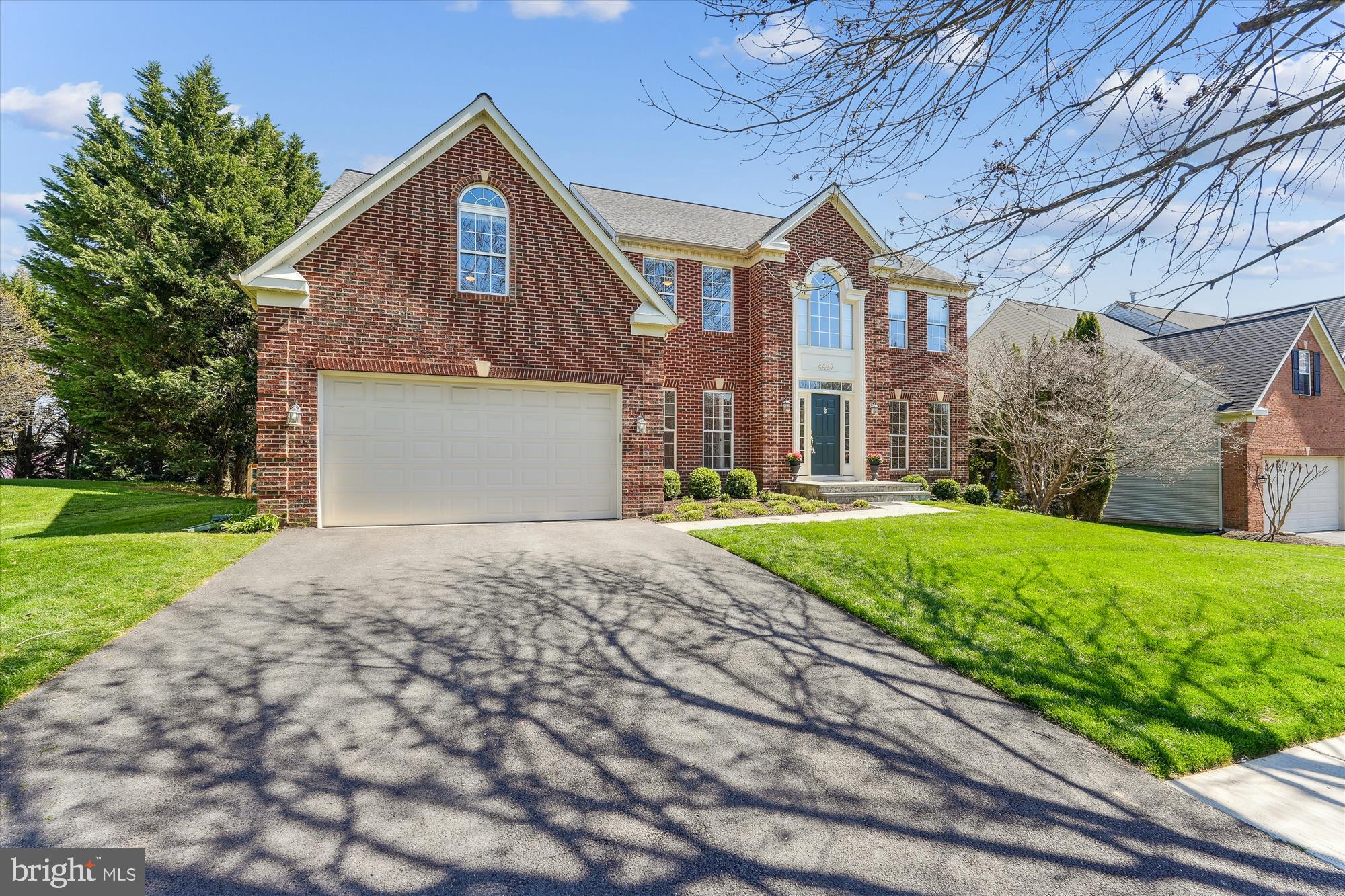 OATLAND FARM - Residential