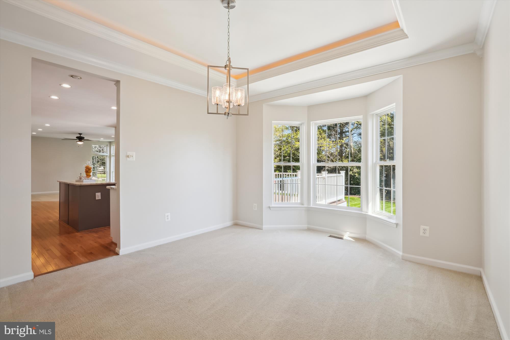 OATLAND FARM - Residential