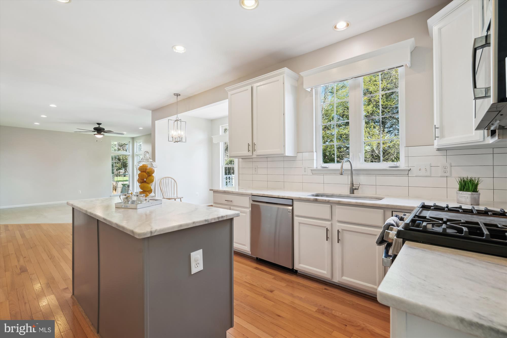 OATLAND FARM - Residential