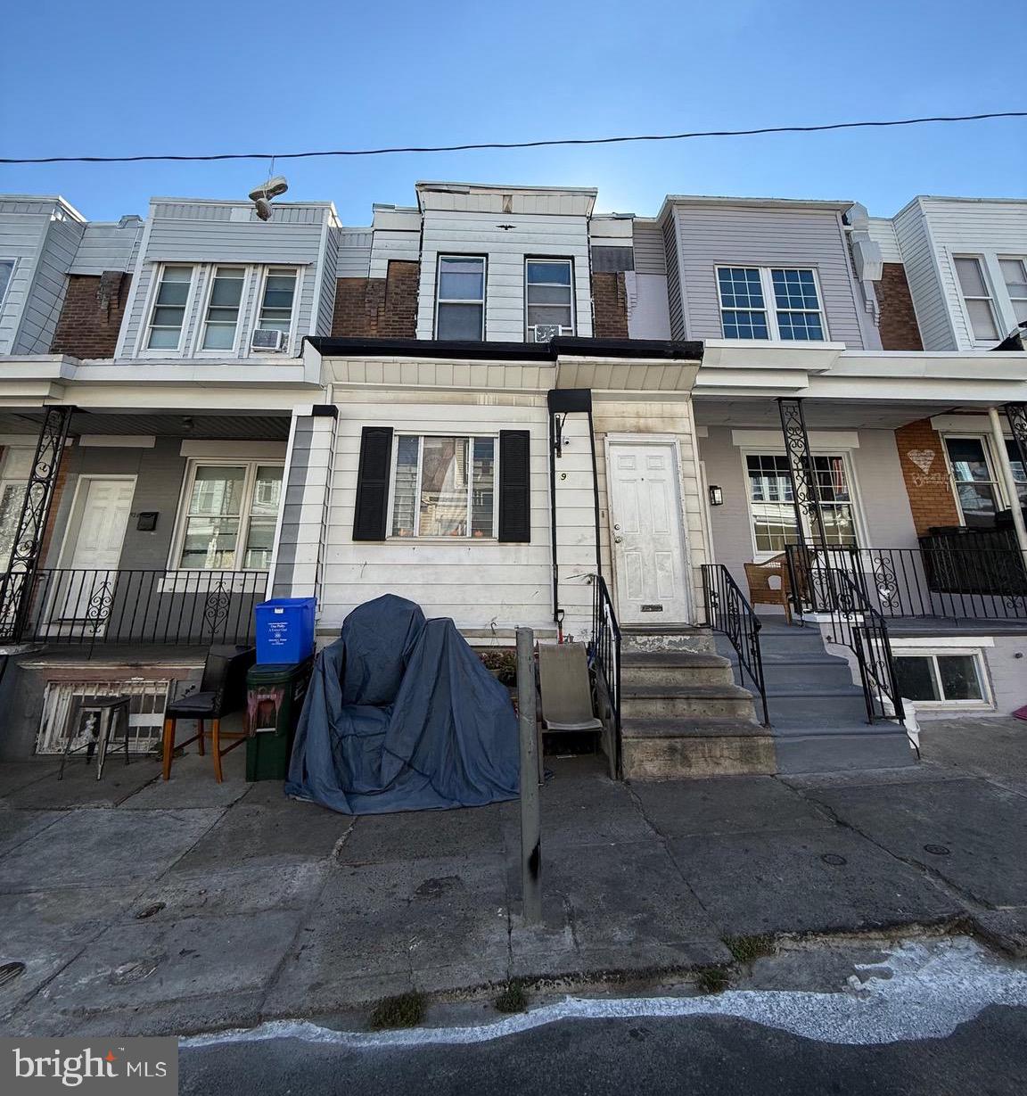 KENSINGTON - Residential