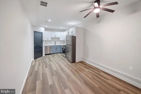 MLS: MDBA2155420