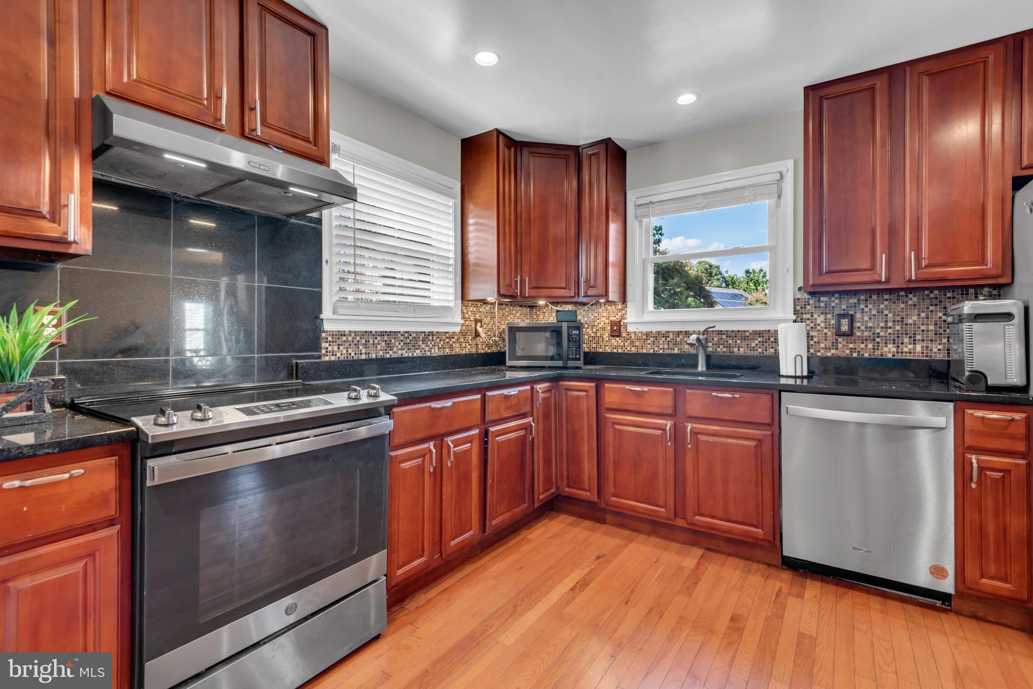 STRATFORD DOWNS - Residential