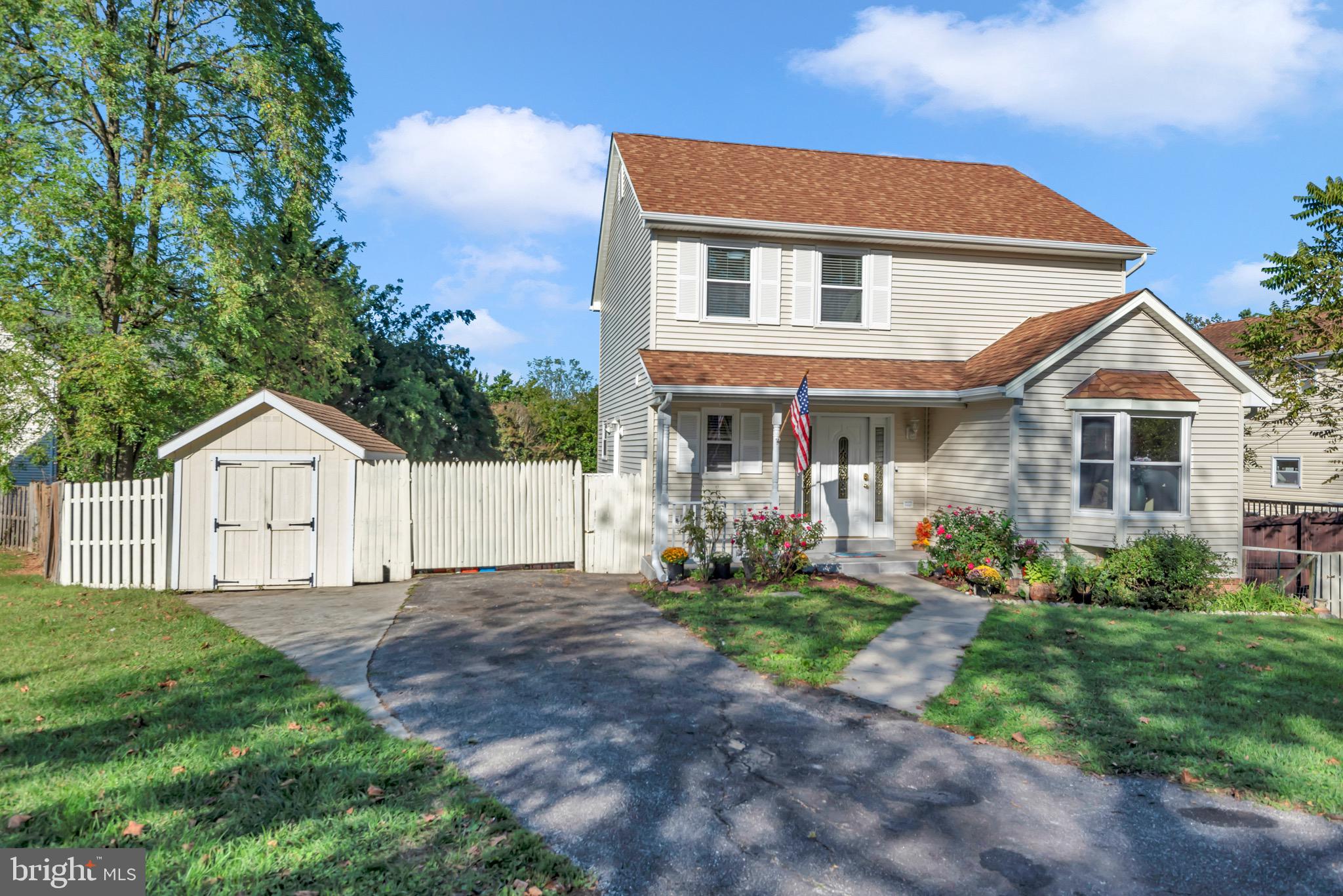 STRATFORD DOWNS - Residential