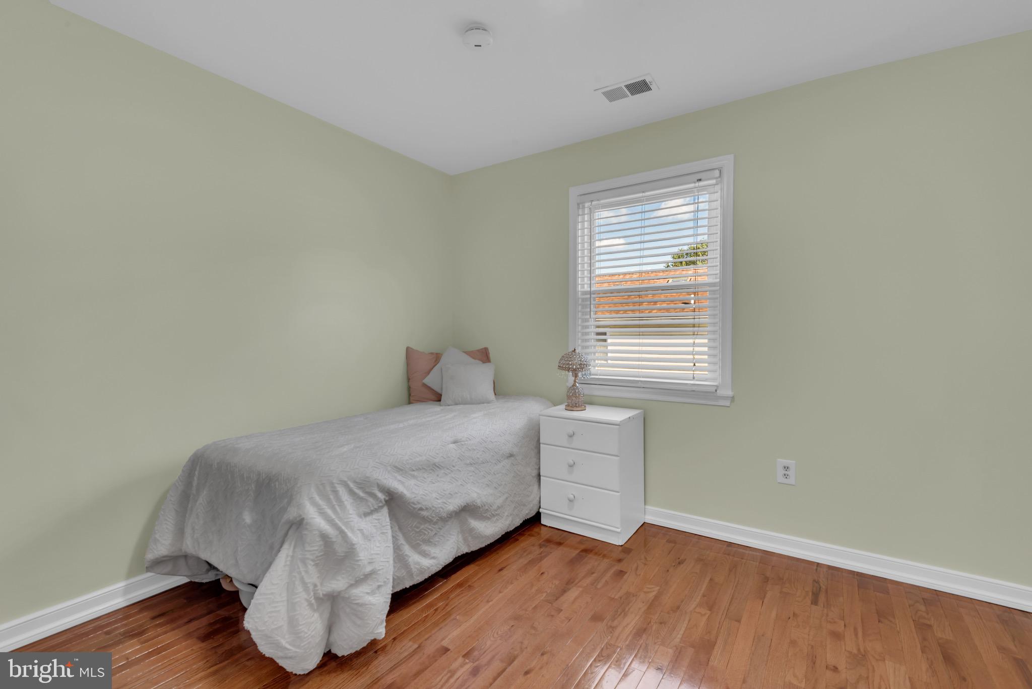 STRATFORD DOWNS - Residential