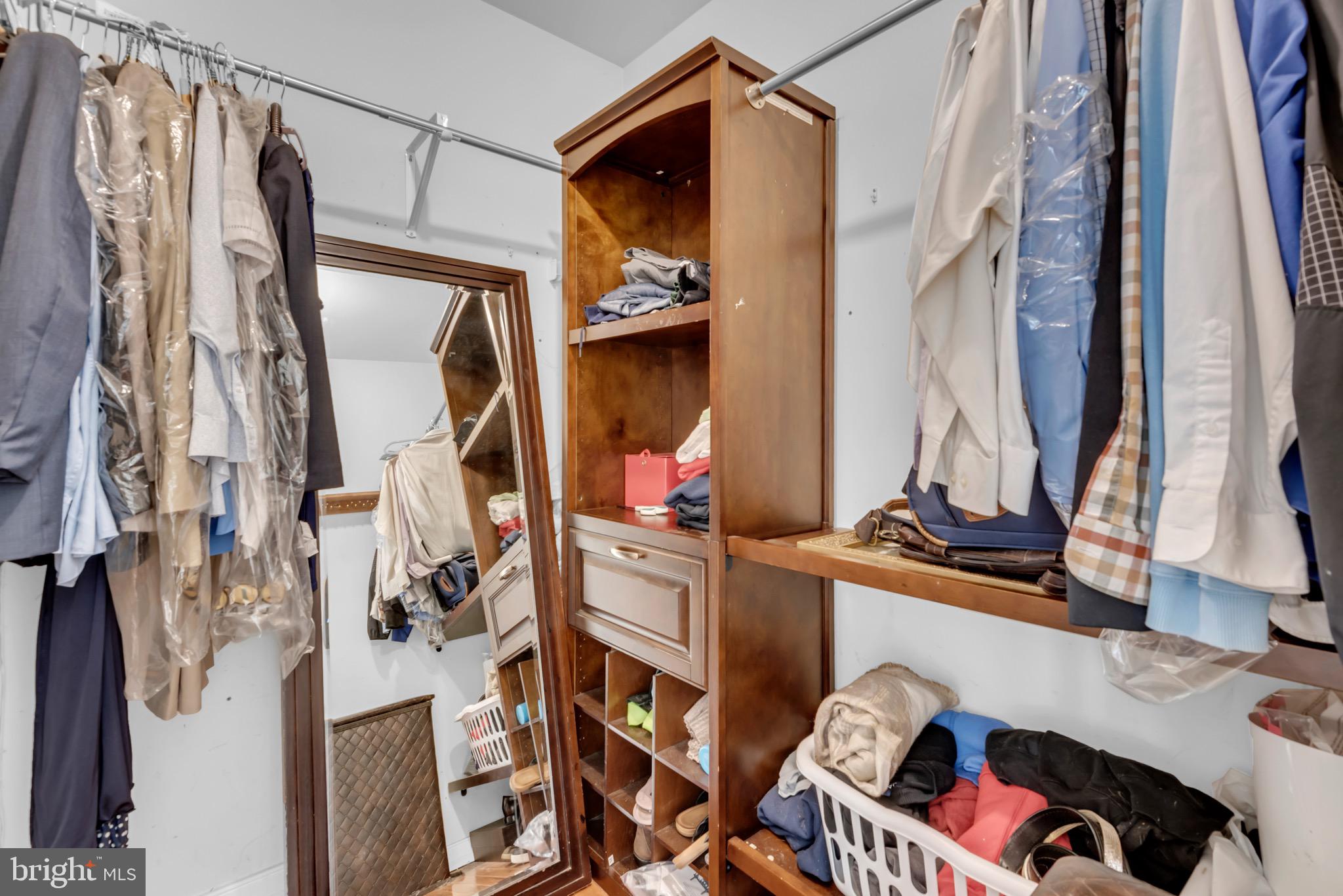 STRATFORD DOWNS - Residential